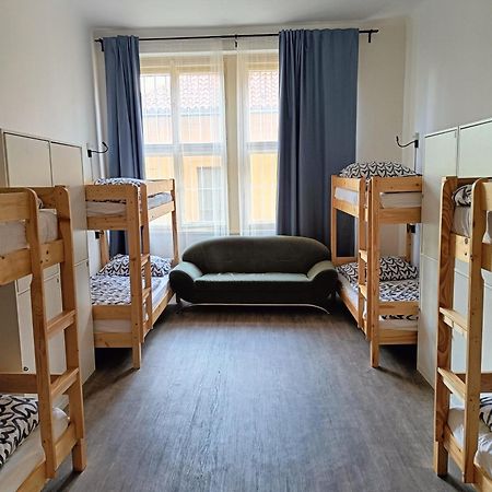 A Plus Hostel - Centrum Prag Exteriör bild