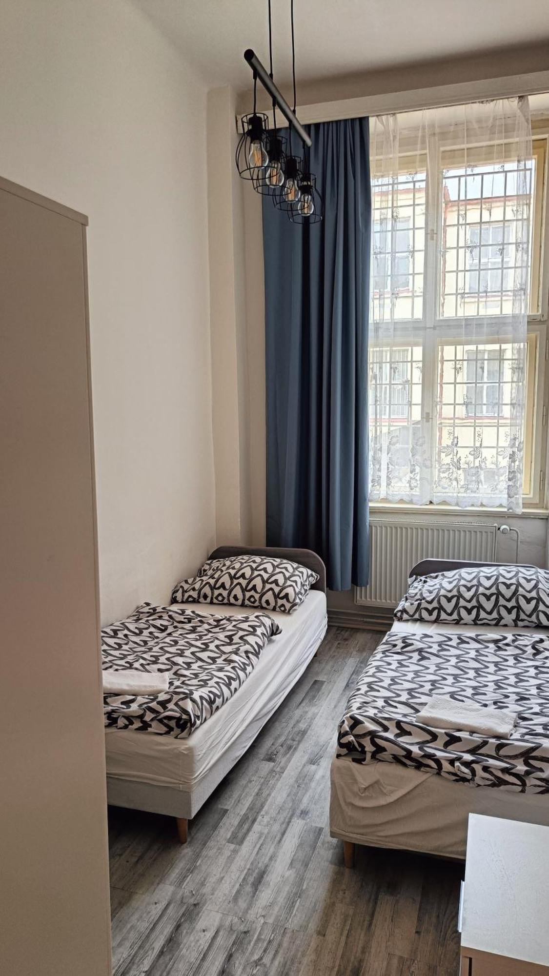 A Plus Hostel - Centrum Prag Exteriör bild